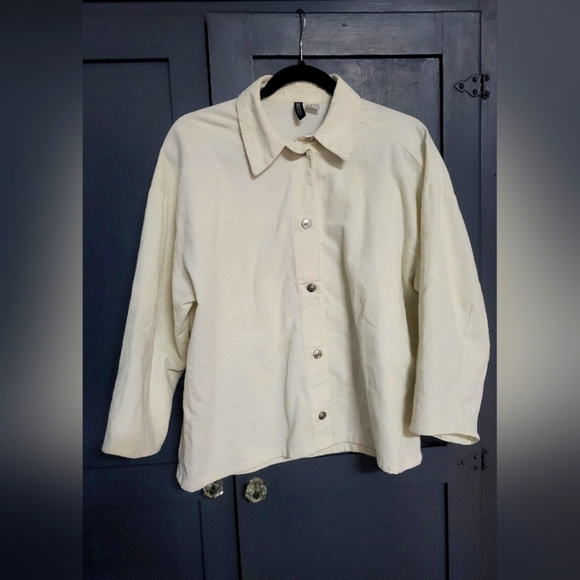 Diveded Womens Cream Button-Up Corduroy Shirt Shacket Size XS - Picture 1 of 5